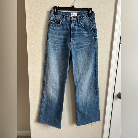 Zara Denim - ZARA Wide Leg Jeans - Size 2